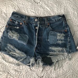 Levi’s shorts
